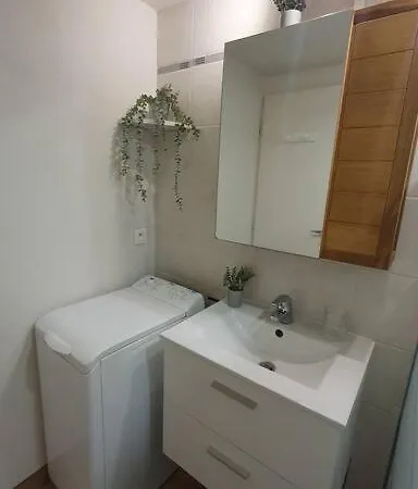 Charmante Maison Dans La Pinede 4 Pers. Vakantiehuis *