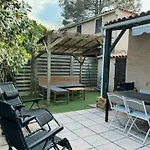 Дом отдыха Charmante Maison Dans La Pinede 4 Pers. Лакано